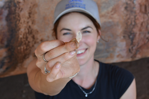 Dr Helen Green has been awarded The University of Melbourne’s Faculty of Science John McKenzie Fellowship, UoM Dean’s Award for Excellence, the Victorian 2022 Young Tall Poppy Science Award and the WISER Award